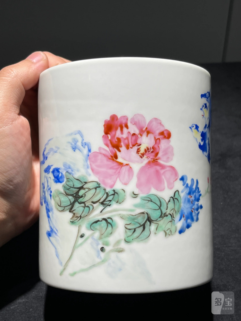 当代 王恩怀粉彩花鸟纹笔筒 - 图2